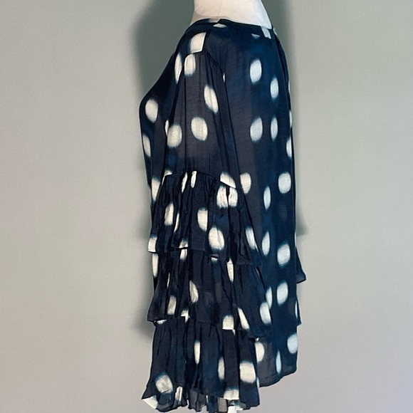 Chico's Size 2 Sheer Navy/Big White Polka Dots, Multi-Tiered Gathered Sleeves - Picture 8 of 16